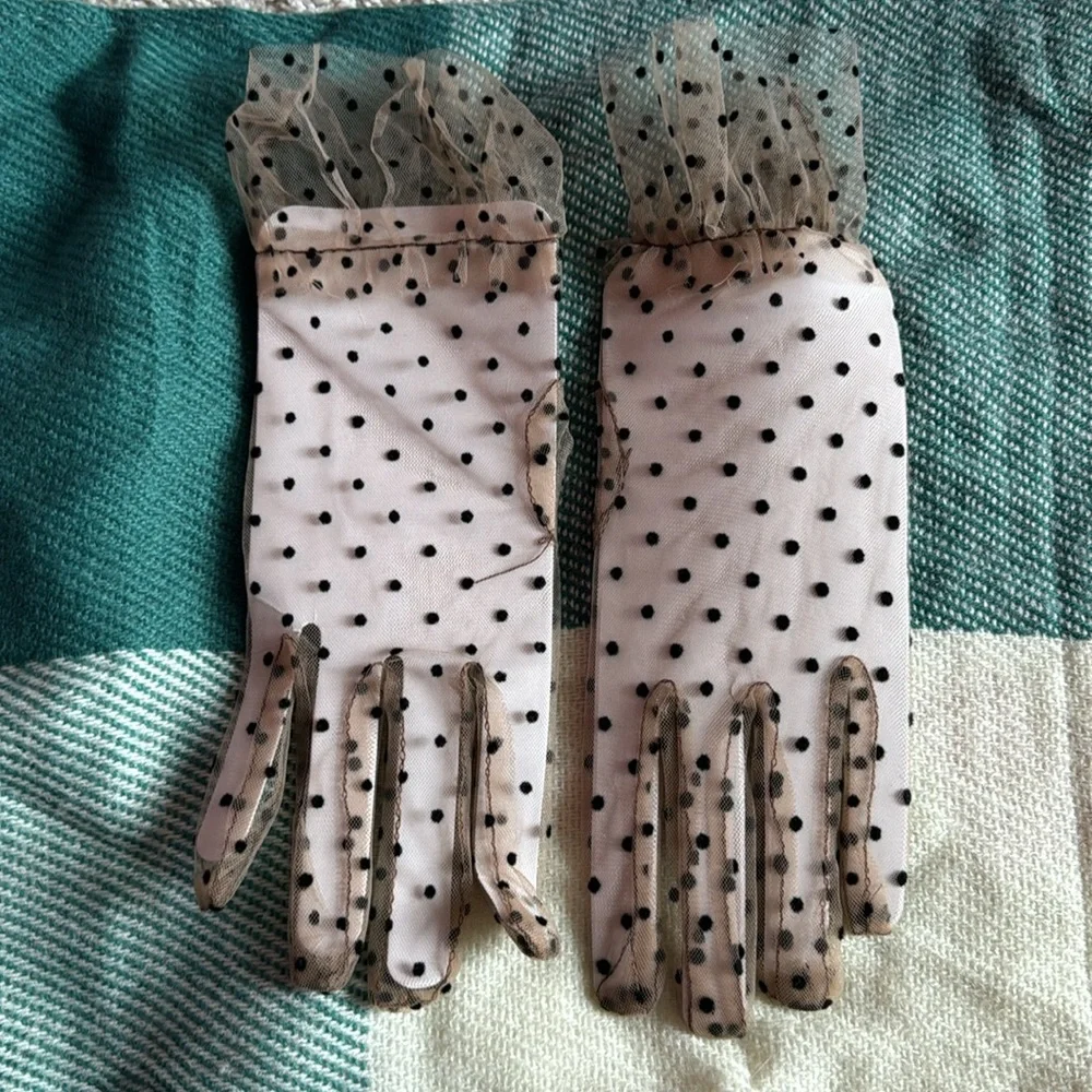 Mesh polka dot gloves - Picture 3 of 3
